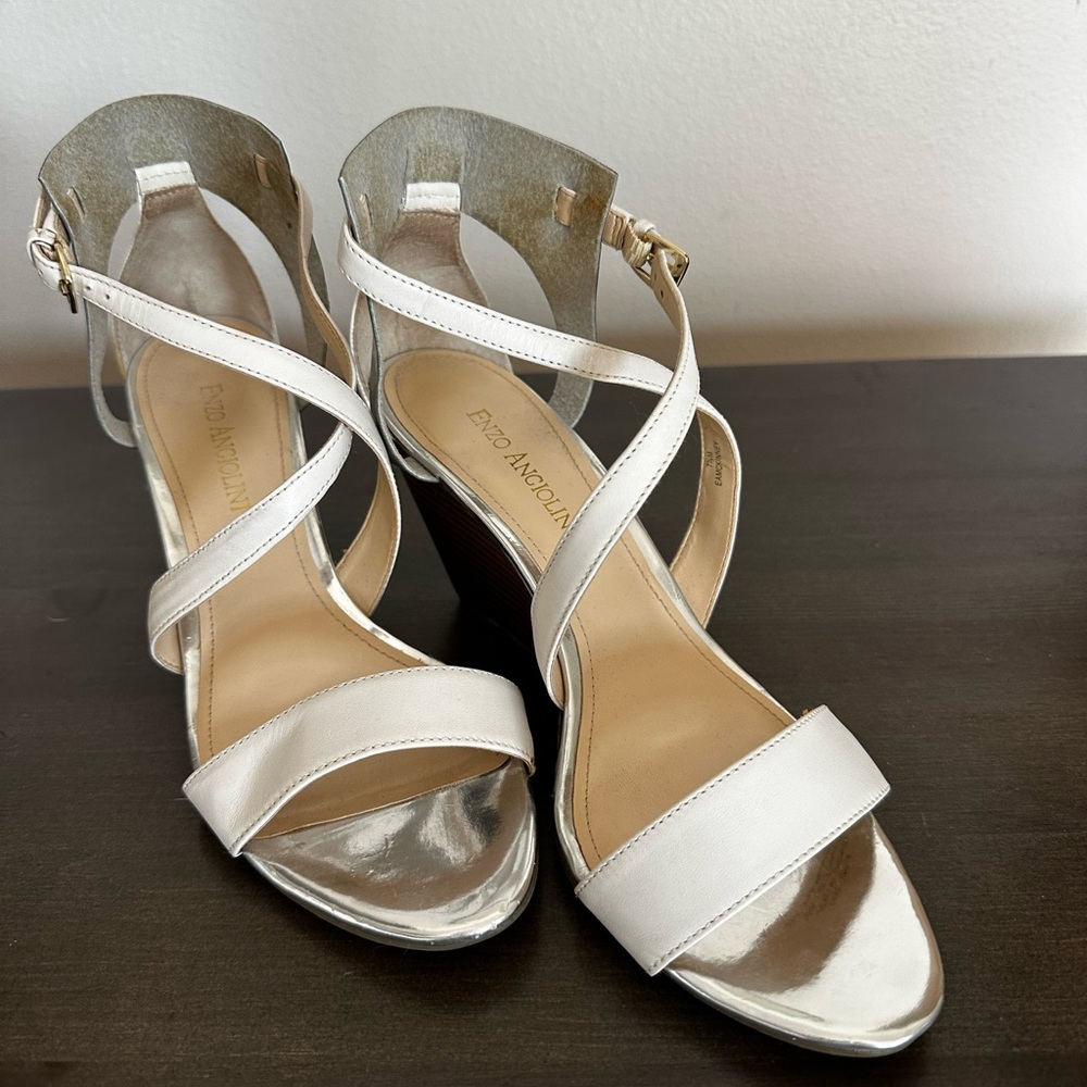 Enzo Angiolini Silver and White Leather Strap Heels Size 7.5